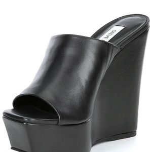 Steve Madden Barona Wedge Sandals